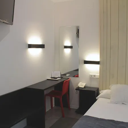 Hotel Lois-3